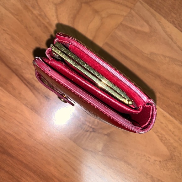 Louis Vuitton Portefeuille Viennois Red Vernis Kiss Lock Wallet with Box - Picture 5 of 16